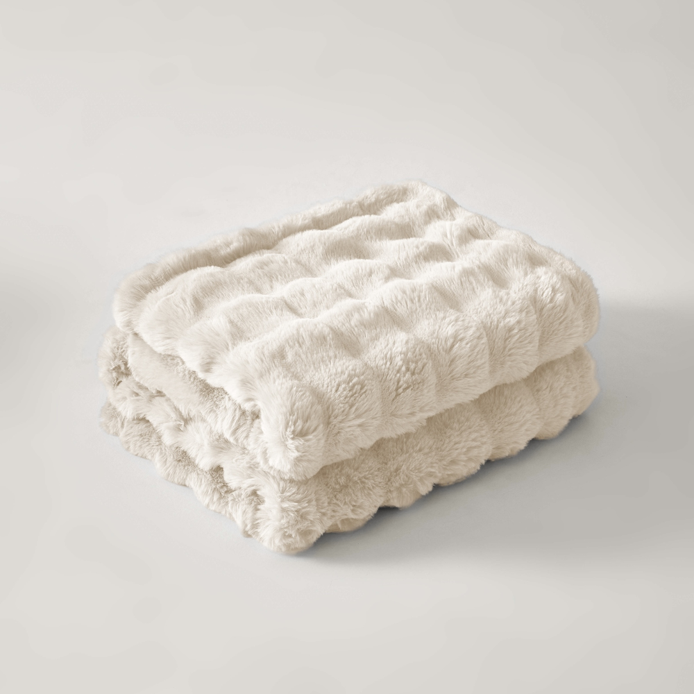 Luxus Plüschdecke Cloud. Vegane Faux-Fur-Decke, 150 x 200 cm
